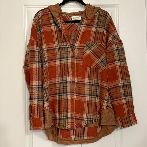 New In Tops - Newin Rust Orange Plaid Hooded Shacket with Frayed Hem in Size